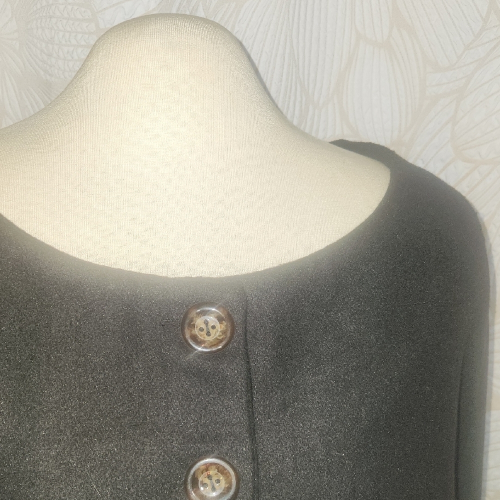 MOONAR Black Women's Fully Lined Carolers Cape/Jacket Size Large NWT - Picture 9 of 13